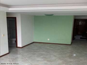 Apartamento à venda em Várzea, Teresópolis - RJ