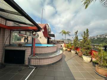 Cobertura à venda em Várzea, Teresópolis - RJ