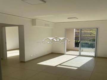 Apartamento à venda em Itaipava, Petrópolis - RJ