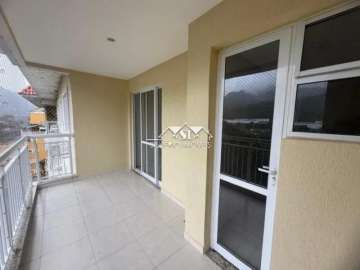 Apartamento para alugar em Itaipava, Petrópolis - RJ