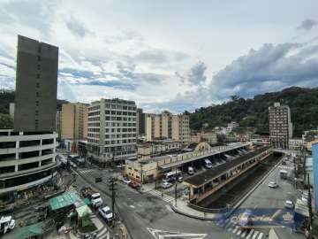 Apartamento à venda em Centro, Petrópolis - RJ