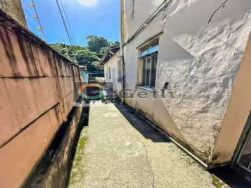 Casa para alugar em Quissamã, Petrópolis - RJ