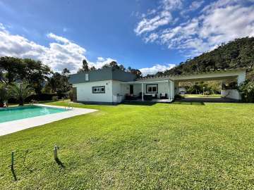 Casa à venda em Vargem Grande, Teresópolis - RJ