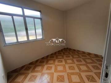 Apartamento para alugar em Mosela, Petrópolis - RJ