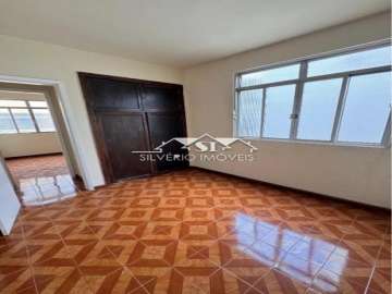 Apartamento à venda em Quitandinha, Petrópolis - RJ