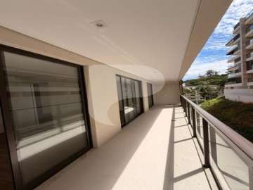 Apartamento à venda em Itaipava, Petrópolis - RJ