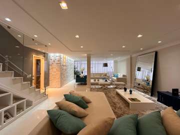 Cobertura à venda em Agriões, Teresópolis - RJ