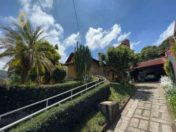 Casa à venda em Braunes, Nova Friburgo - RJ