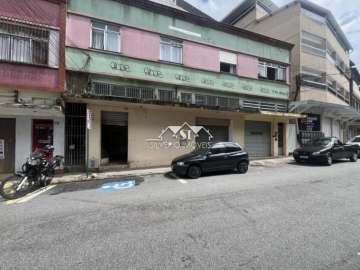 Loja à venda em Chácara Flora, Petrópolis - RJ