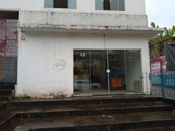 Loja para alugar em Nogueira, Petrópolis - RJ