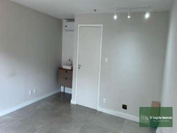 Sala para alugar em Centro, Petrópolis - RJ