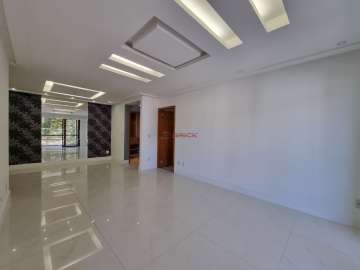 Apartamento à venda em Agriões, Teresópolis - RJ