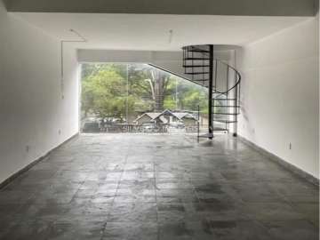 Loja à venda em Bingen, Petrópolis - RJ