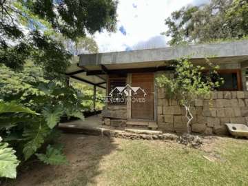 Casa à venda em Araras, Petrópolis - RJ