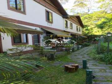 Apartamento à venda em Quitandinha, Petrópolis - RJ