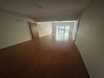 Apartamento à venda em Várzea, Teresópolis - RJ