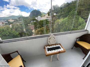 Apartamento à venda em Alto, Teresópolis - RJ