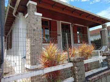 Casa à venda em Valparaiso, Petrópolis - RJ