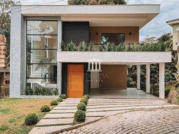 Casa à venda em Vargem Grande, Teresópolis - RJ