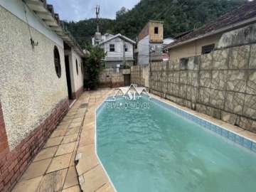 Casa à venda em Corrêas, Petrópolis - RJ