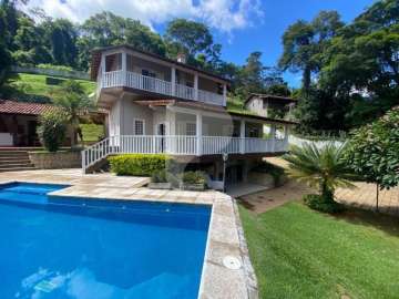 Casa à venda em Itaipava, Petrópolis - RJ