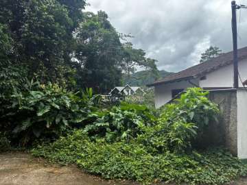 Terreno Residencial à venda em Mosela, Petrópolis - RJ