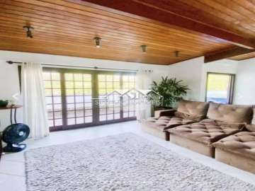 Apartamento à venda em Bingen, Petrópolis - RJ