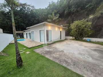 Casa à venda em Quarteirão Italiano, Petrópolis - RJ