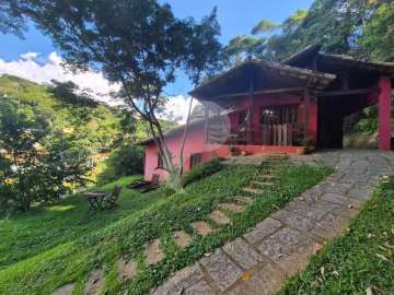 Casa à venda em Itaipava, Petrópolis - RJ