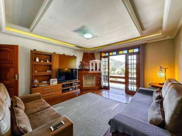 Casa à venda em Granja Guarani, Teresópolis - RJ