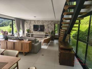 Casa à venda em Corrêas, Petrópolis - RJ