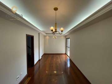 Cobertura para alugar em Centro, Nova Friburgo - RJ