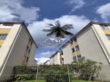 Apartamento à venda em Mosela, Petrópolis - RJ