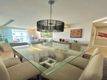 Apartamento à venda em Outros, Niterói - RJ