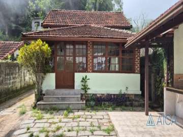 Casa à venda em Quarteirão Italiano, Petrópolis - RJ