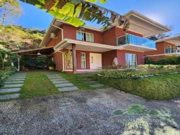 Casa à venda em Araras, Petrópolis - RJ