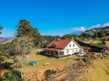 Casa à venda em Três Córregos, Teresópolis - RJ