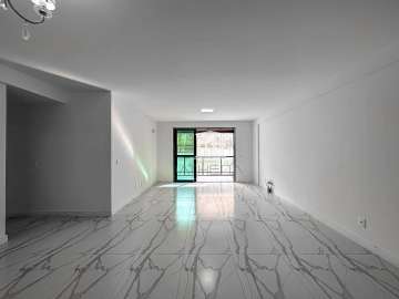 Apartamento à venda em Alto, Teresópolis - RJ