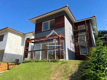 Casa à venda em Bonsucesso, Petrópolis - RJ