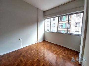 Apartamento à venda em Centro, Petrópolis - RJ