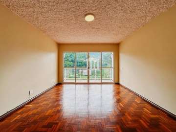 Apartamento à venda em Alto, Teresópolis - RJ