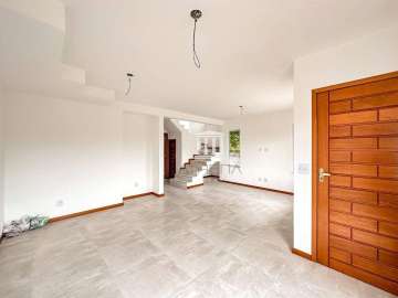 Casa à venda em Vargem Grande, Teresópolis - RJ
