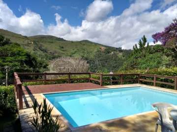 Casa à venda em Itaipava, Petrópolis - RJ