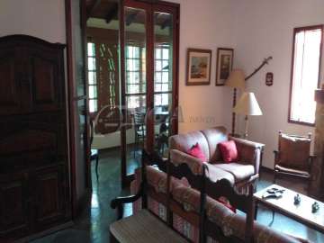 Casa à venda em Nogueira, Petrópolis - RJ