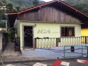 Casa à venda em Retiro, Petrópolis - RJ