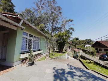 Casa à venda em Duarte da Silveira, Petrópolis - RJ