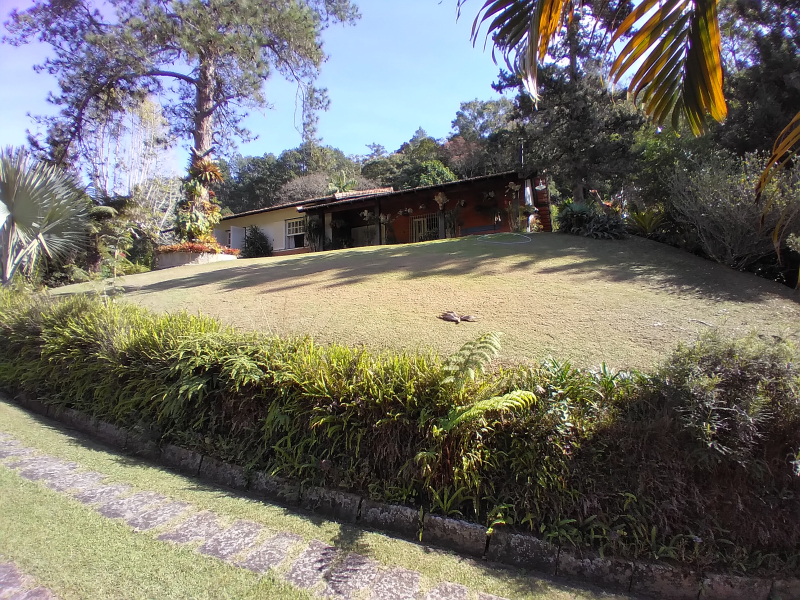 Casa à venda em Araras, Petrópolis - RJ