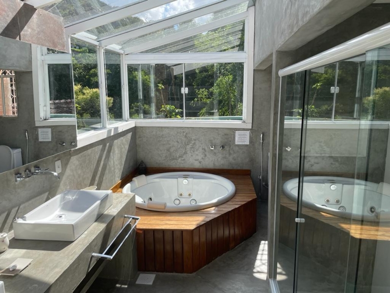 Casa à venda em Corrêas, Petrópolis - RJ