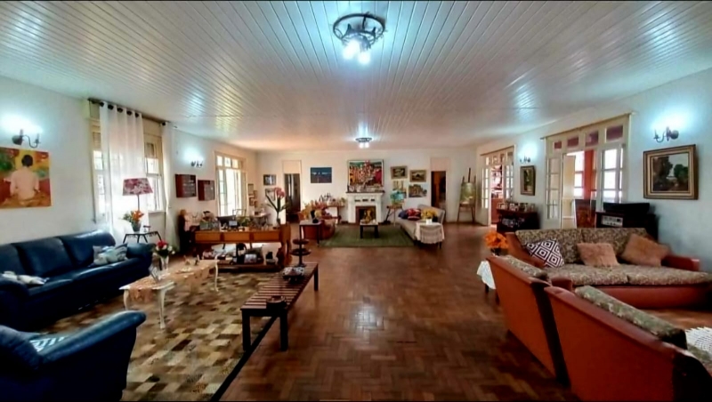 Apartamento à venda em Centro, Petrópolis - RJ