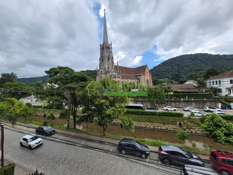 Apartamento para alugar em Centro, Petrópolis - RJ